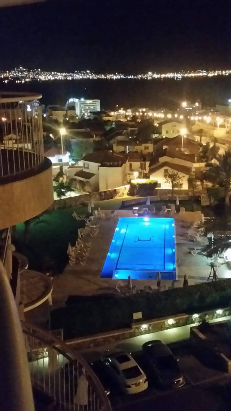 פנטהאוז מודרני 4 חדרי שינה וסלון במתחם אמדר היוקרתי — תמונה 2