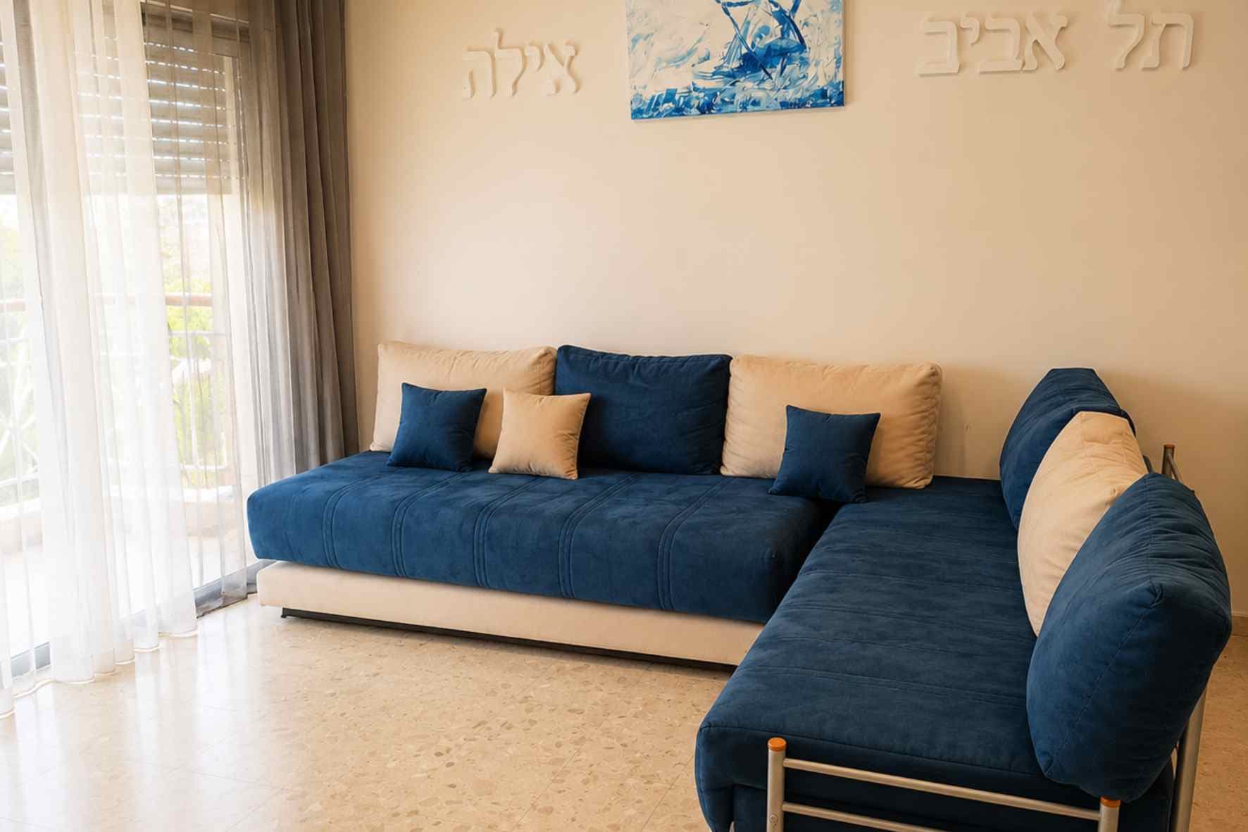 דירת חדר שינה וסלון מפוארת 115 · מתחם היוקרה רויאל פארק · דקות מהים — תמונה 3
