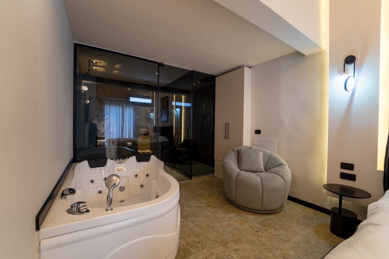 South Star Suites — סטודיו קווין דלוקס — תמונה 3